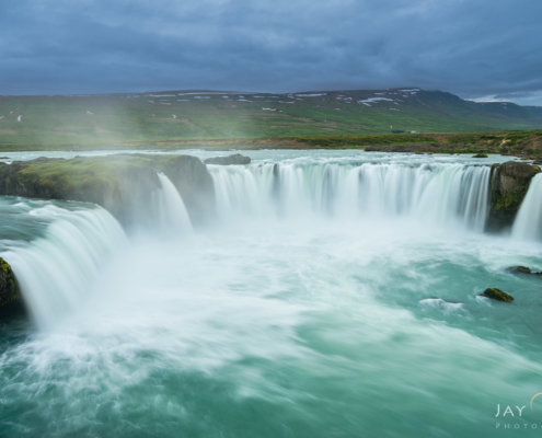 Cover for landscape photography blog post about waterfalls by Jay Patel